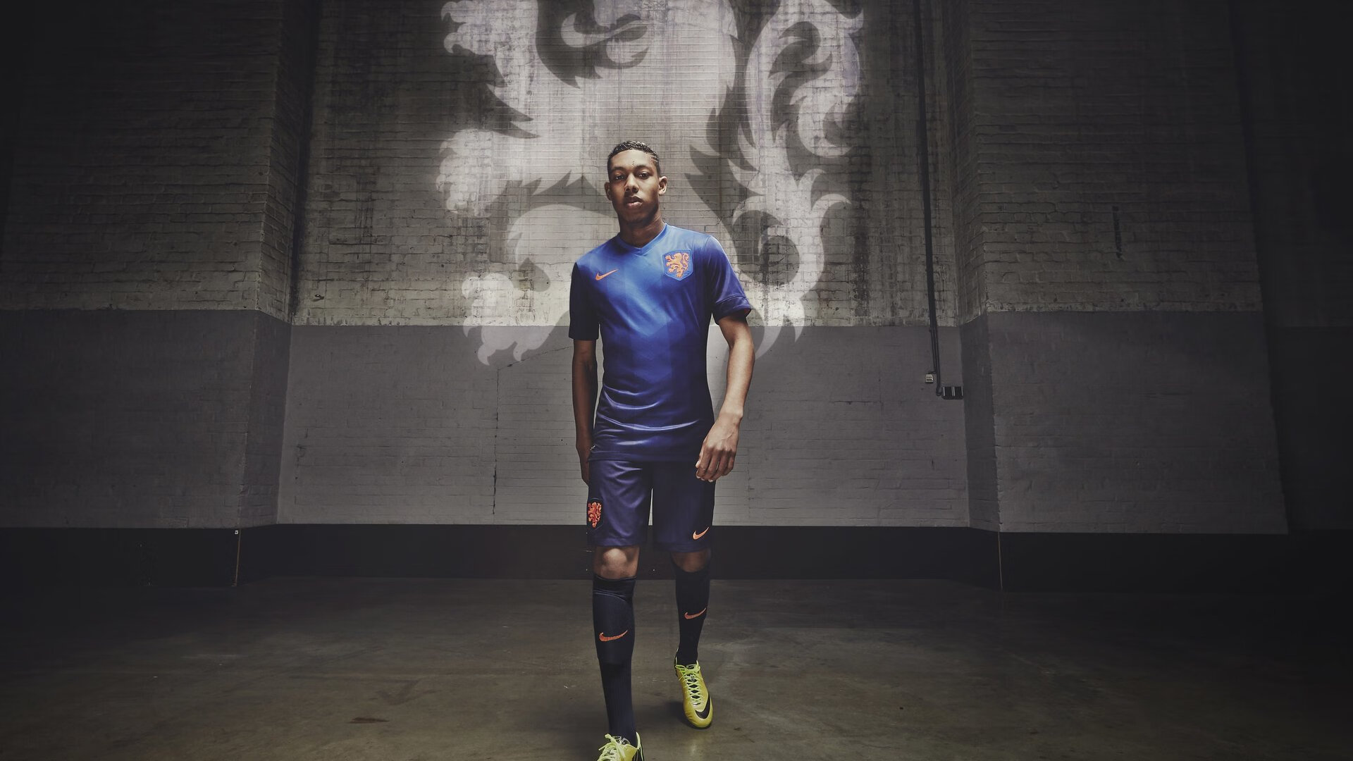 CS2 选手训练营助力新人发展，cs2lua